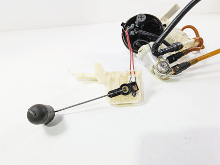 2014 Harley Touring FLHTK Electra Glide Fuel Gas Petrol Pump 62908-08 75069-08C-Mototech271