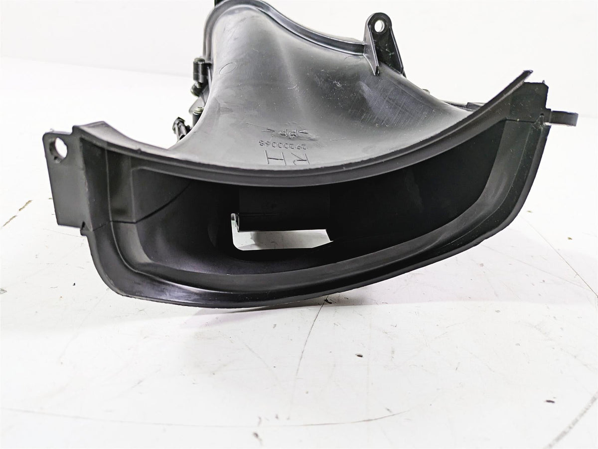 2016 Harley Touring FLTRX Road Glide Right Air Duct Vent Part READ 29200067 {{ shop.shopifyCountryName }} - Mototech271