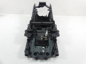 2008 Yamaha FZ1 Fazer Subframe Sub Frame & Inner Fender 2D1-21190-01-P0