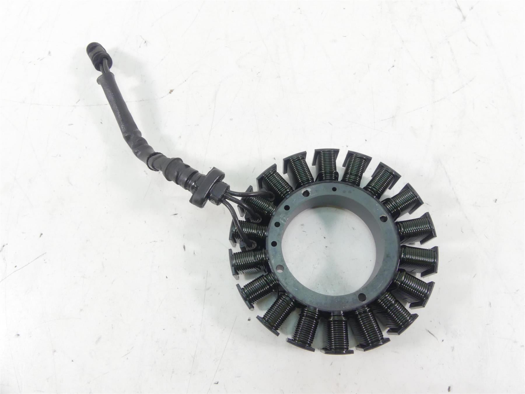2009 Harley FXDF Dyna Fat Bob Alternator Generator Stator Magneto 30017-08