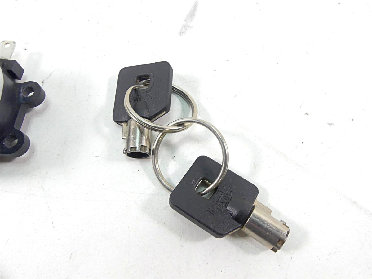 2007 Harley Touring FLHRSE CVO Road King Ignition Switch Key Lock Set 53461-07 {{ shop.shopifyCountryName }} - Mototech271
