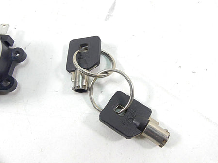 2007 Harley Touring FLHRSE CVO Road King Ignition Switch Key Lock Set 53461-07 {{ shop.shopifyCountryName }} - Mototech271
