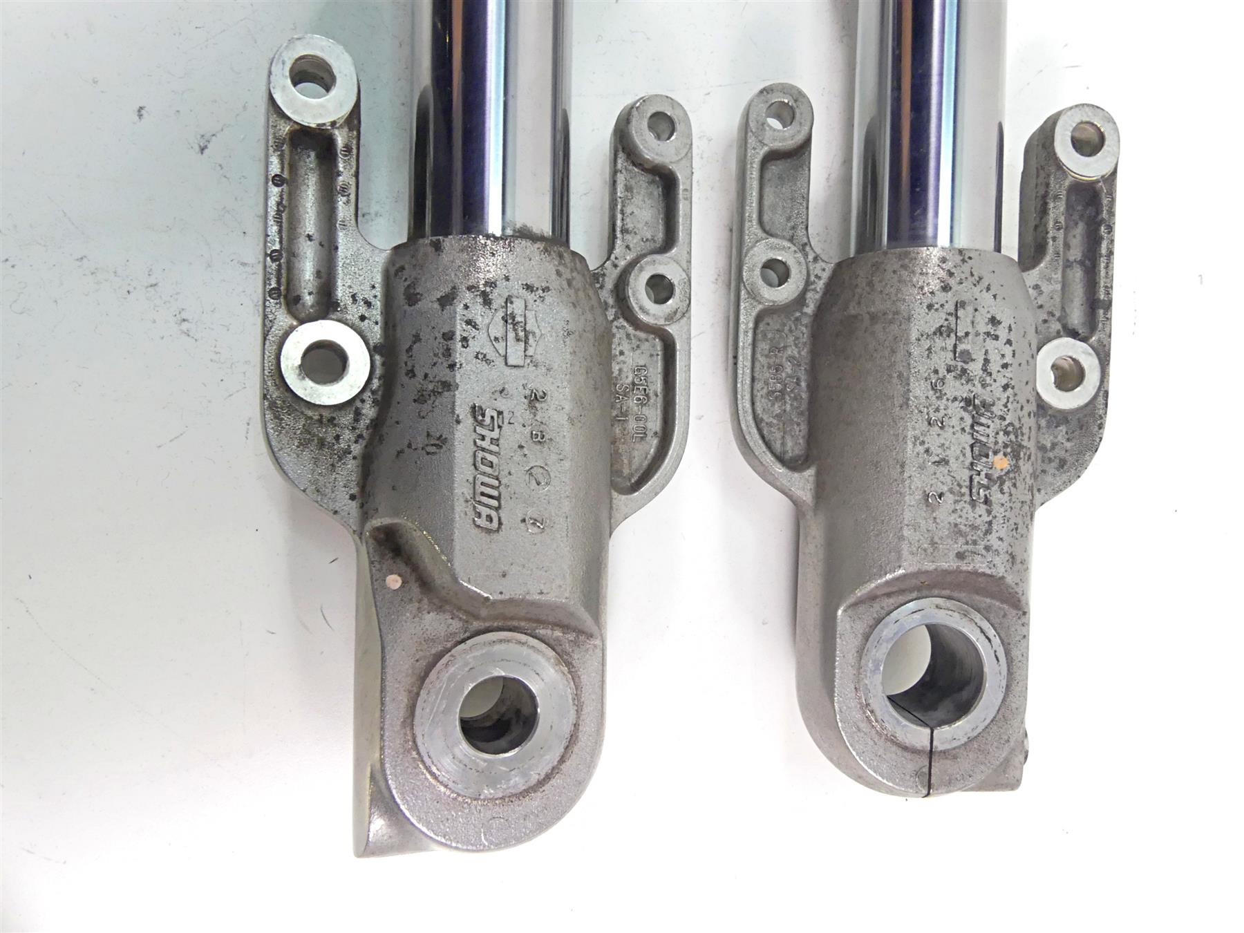 2013 Harley VRSCF Muscle Vrod Straight Showa Front Fork Leg Damper Set 48700-09 {{ shop.shopifyCountryName }} - Mototech271