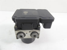 Load image into Gallery viewer, 2008 BMW R1200GS K25 Abs Brake Pump Module Unit 7711978 34517715109
