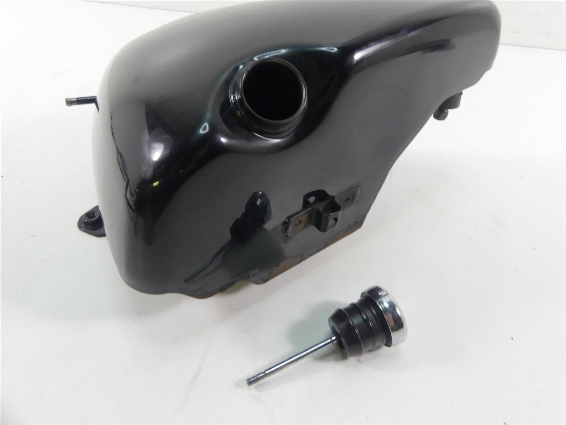 1999 Harley Davidson Sportster XL1200 Oil Tank Reservoir & Dipstick 62475-97A {{ shop.shopifyCountryName }} - Mototech271