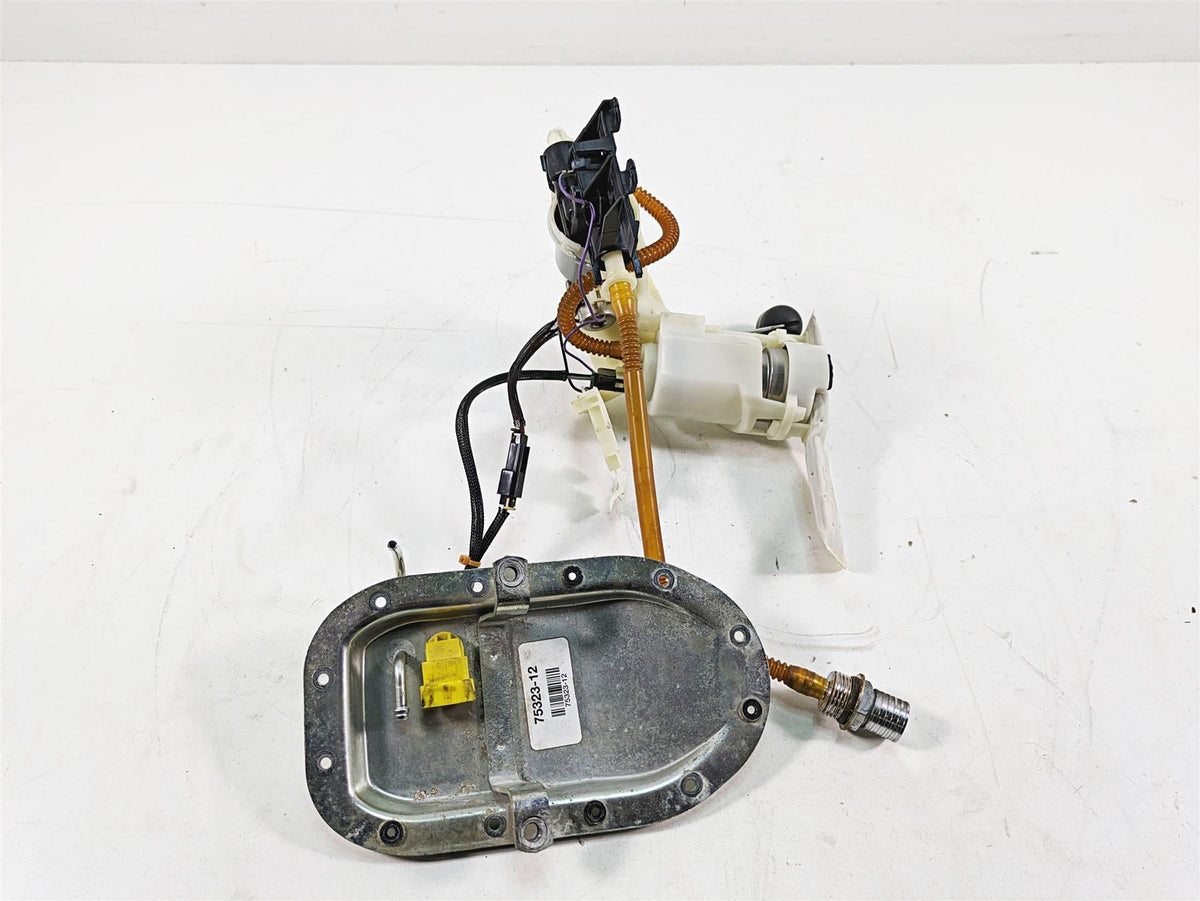 2012 Harley FLD Dyna Switchback Fuel Gas Petrol Pump + Sender - Tested 75323-12 {{ shop.shopifyCountryName }} - Mototech271