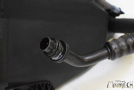 2011 BMW K1300S K1300 S K40 Oil Tank Reservoir Assembly 17218529840 {{ shop.shopifyCountryName }} - Mototech271