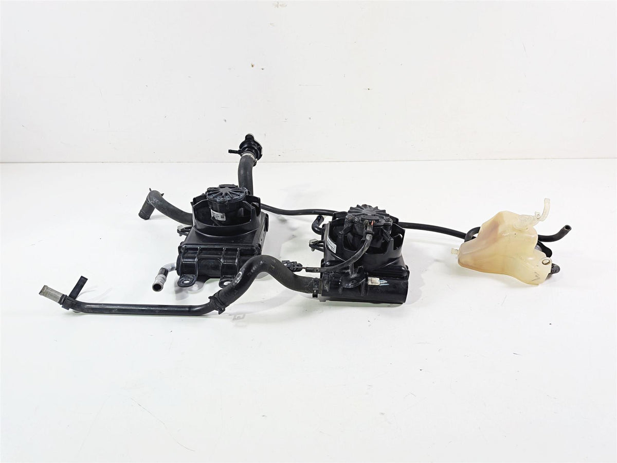 2020 Harley Touring FLTRK Road Glide Left Right Radiator Fan Set 26800004 {{ shop.shopifyCountryName }} - Mototech271