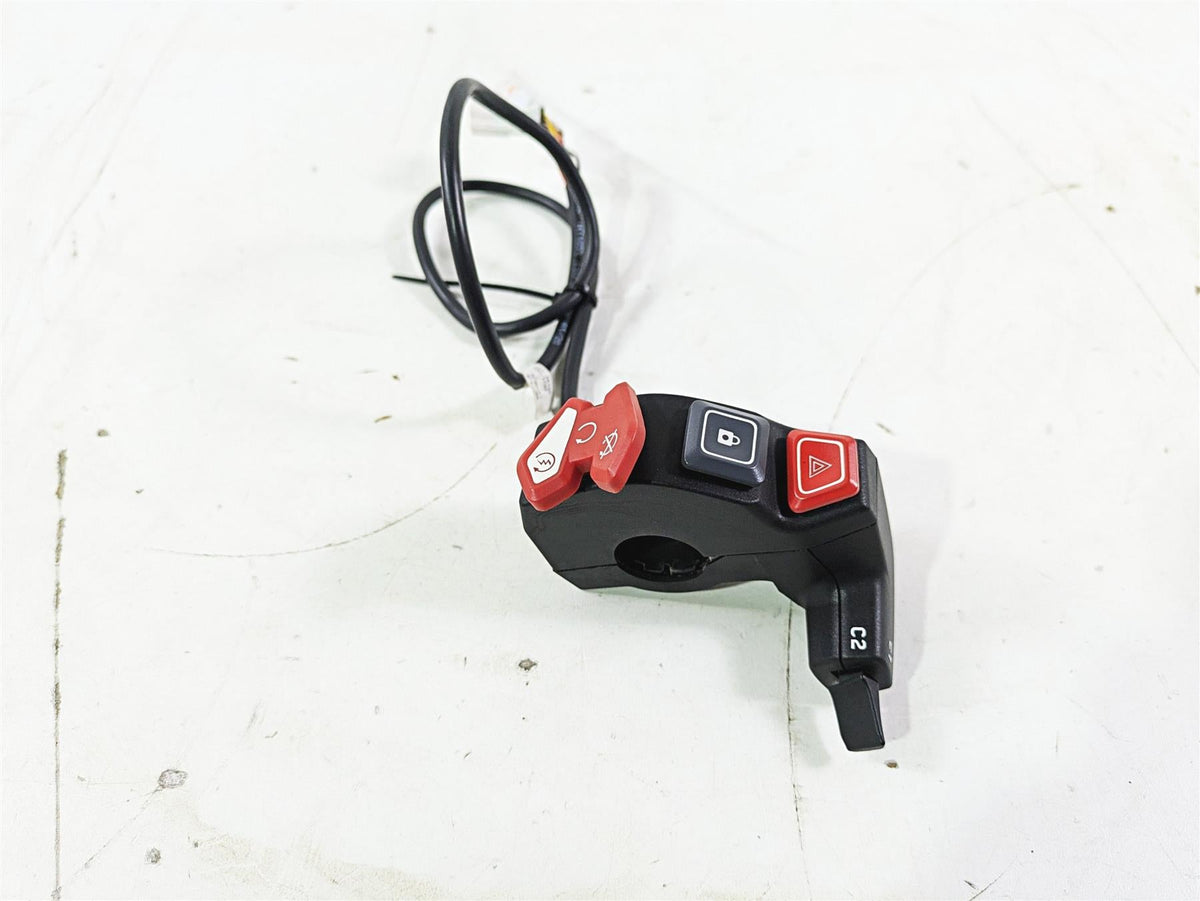 2022 KTM 1290 Super Adventure S Right Hand Control Switch 61711074100 61711074200 {{ shop.shopifyCountryName }} - Mototech271