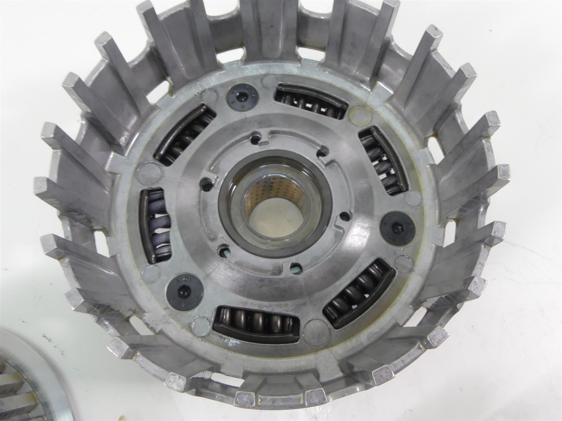 2004 Aprilia RSV1000 R Mille Clutch Basket Pressure Plate & Discs AP0295795 {{ shop.shopifyCountryName }} - Mototech271