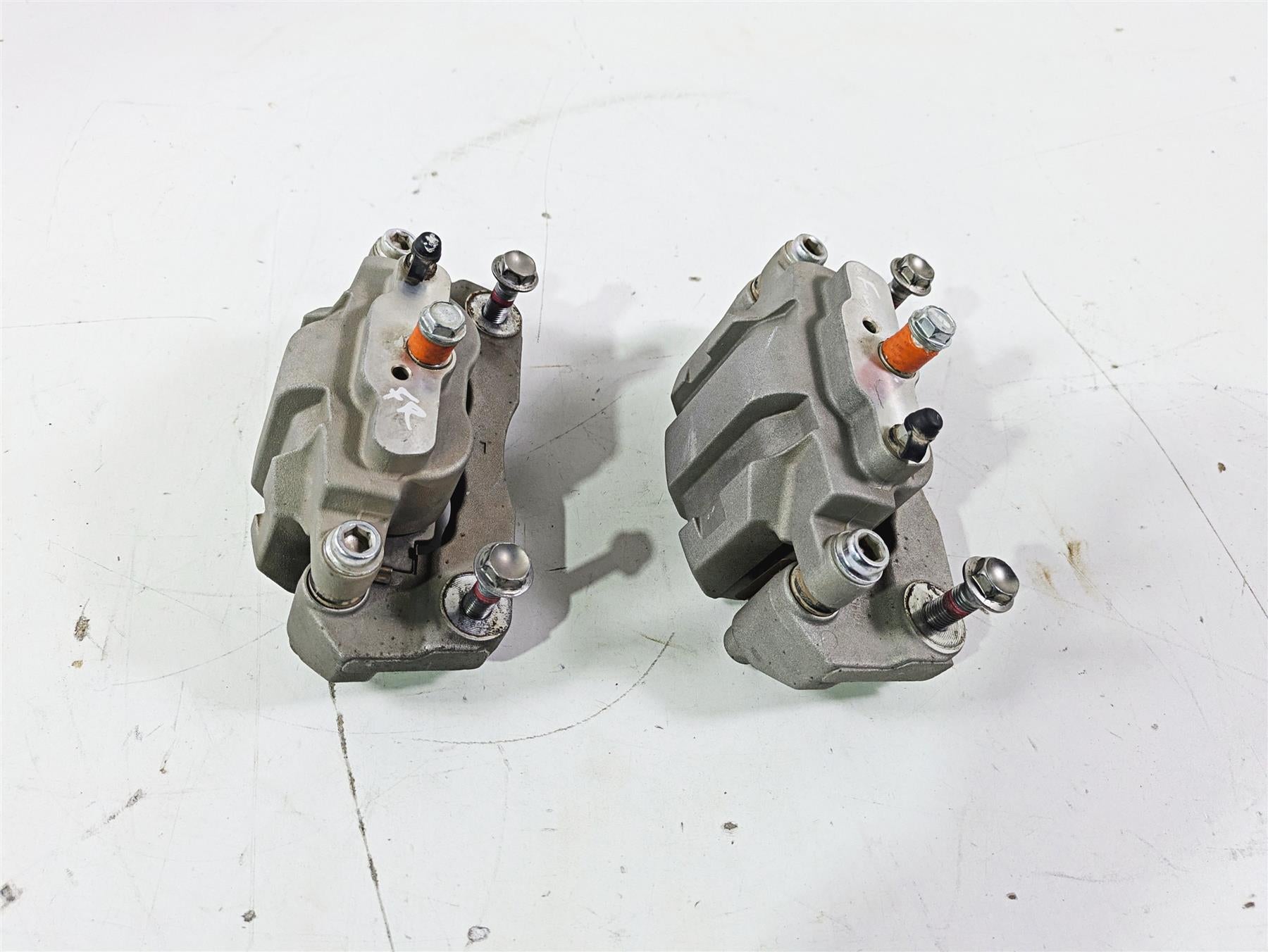 2020 Kawasaki Teryx KRX KRF 1000 Front Brake Caliper Set 43080-0221 43080-0222 {{ shop.shopifyCountryName }} - Mototech271