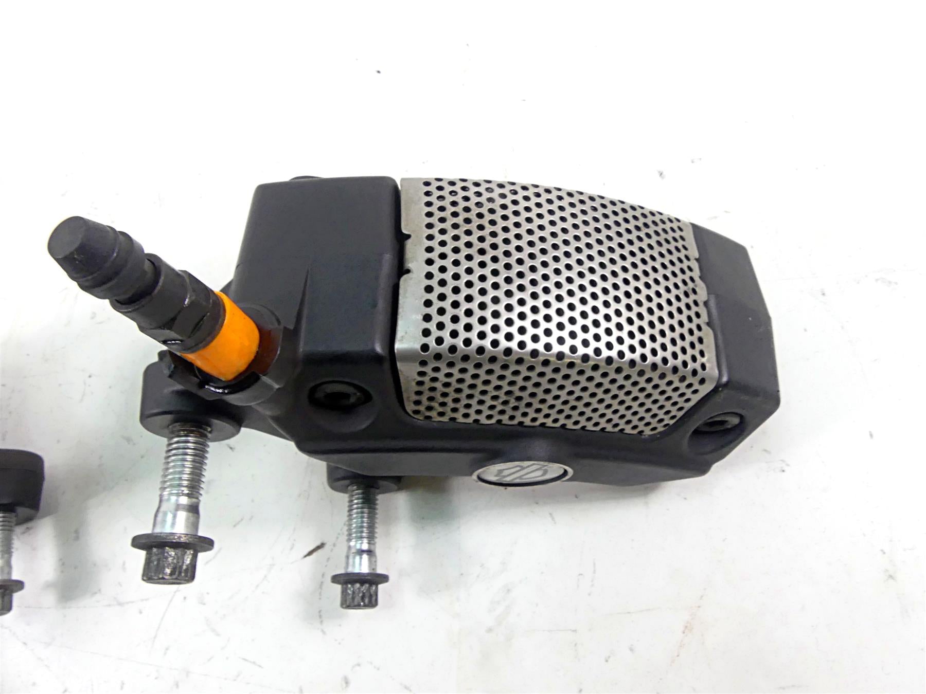 2010 Harley Touring FLHRC Road King Front Brake Caliper Set 43027-08 44023-08 {{ shop.shopifyCountryName }} - Mototech271