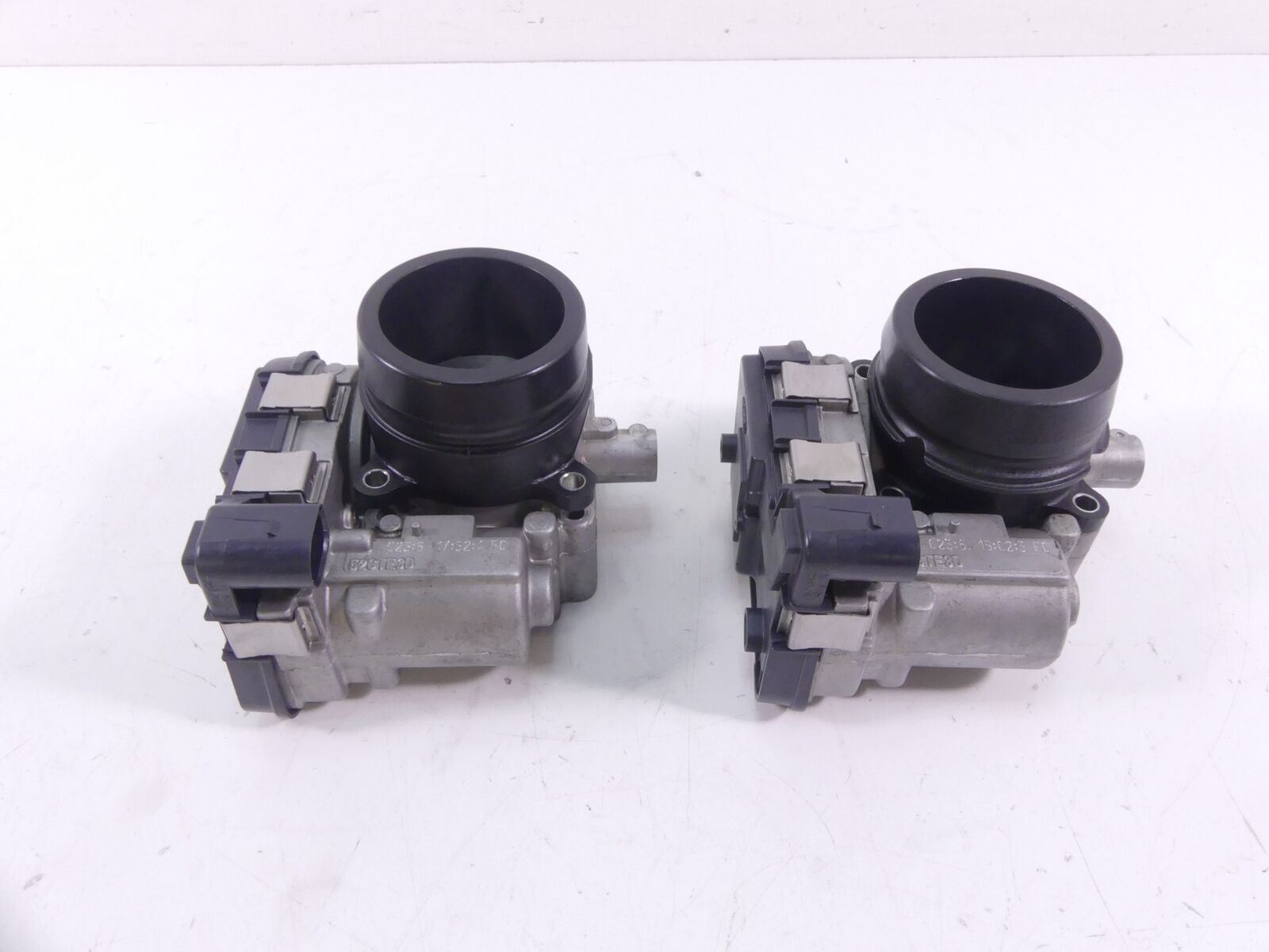 2016 Ducati Hypermotard 939SP Throttle Body Bodies Fuel Injector Set 28240904A {{ shop.shopifyCountryName }} - Mototech271