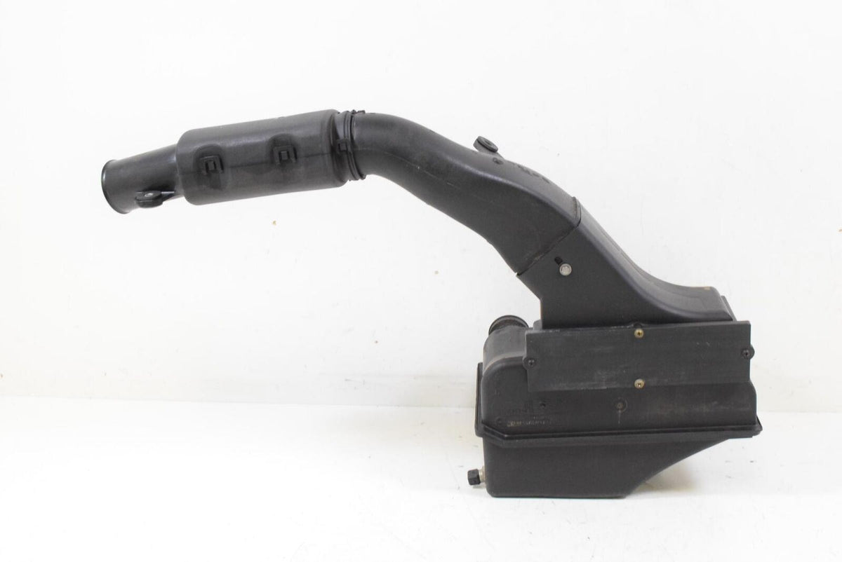 09 BMW K1200LT K1200 LT 89V3 Air Box Cleaner Breather Filter Housing13717672579 {{ shop.shopifyCountryName }} - Mototech271