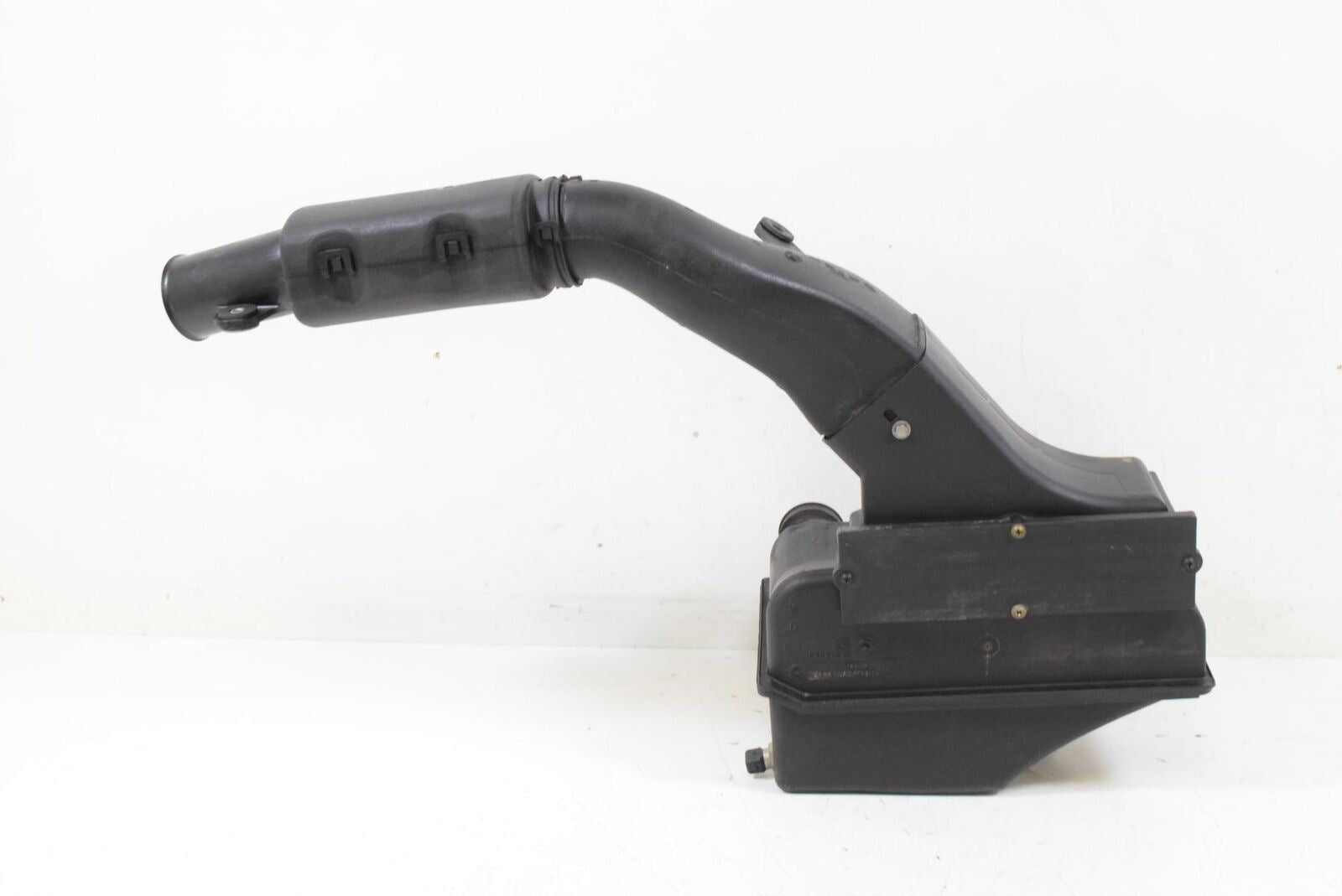 09 BMW K1200LT K1200 LT 89V3 Air Box Cleaner Breather Filter Housing13717672579 {{ shop.shopifyCountryName }} - Mototech271