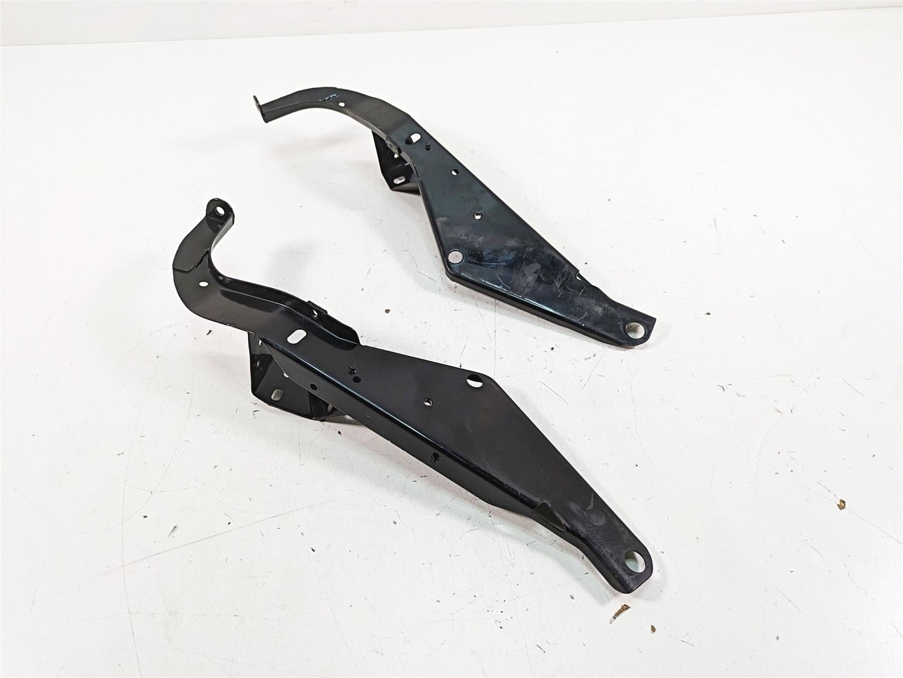 2008 Harley FLHTCU Electra Glide Front Fairing Mounts Bracket Set 58478-96B {{ shop.shopifyCountryName }} - Mototech271