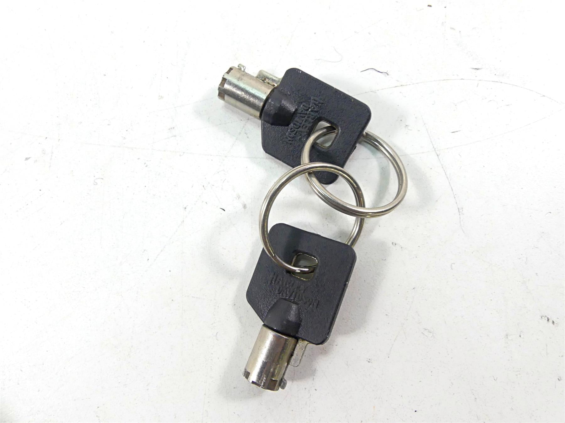 2007 Harley Touring FLHRSE CVO Road King Ignition Switch Key Lock Set 53461-07 {{ shop.shopifyCountryName }} - Mototech271