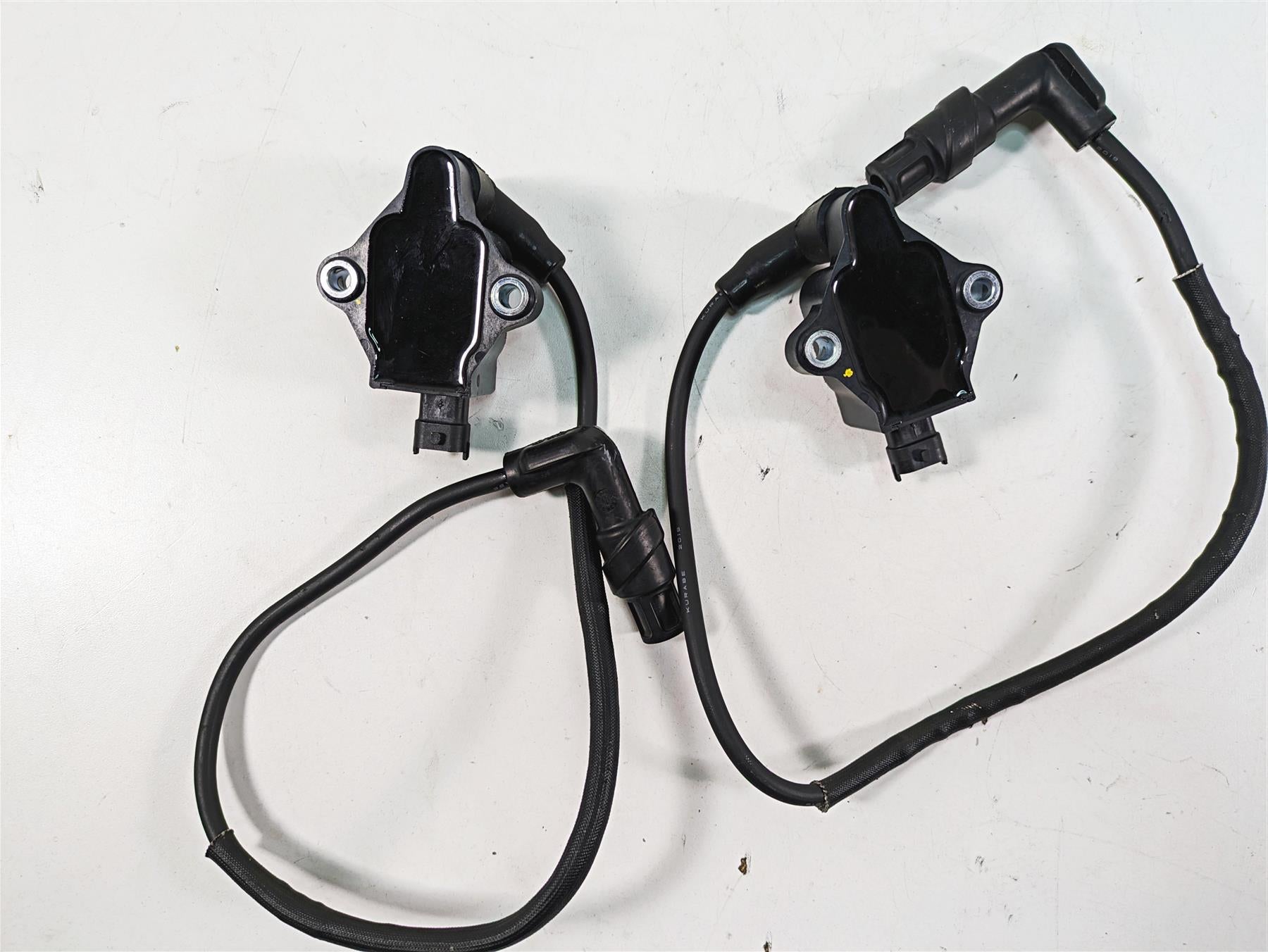 2020 Moto Guzzi V85 TT Adventure Eldor Ignition Coil Wires Plug Set 641901 {{ shop.shopifyCountryName }} - Mototech271