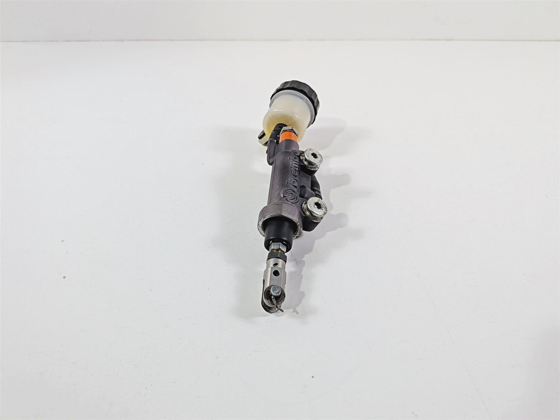 2008 Yamaha YZF R1 RN19 Rear Brake Master Cylinder Brembo 4C8-2583V-00-00 {{ shop.shopifyCountryName }} - Mototech271