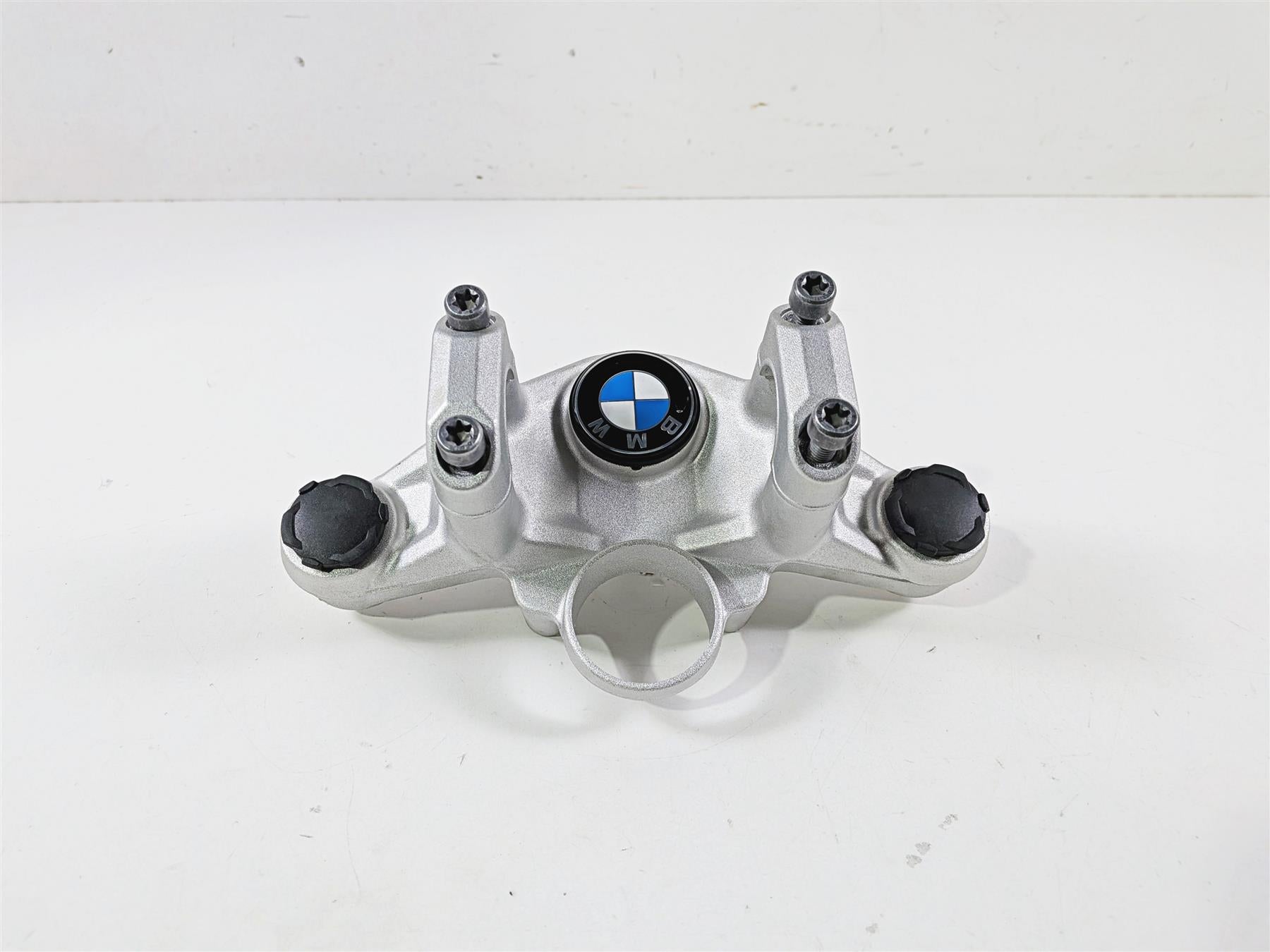 2016 BMW R1200 GS K50 Upper Triple Tree Steering Clamp 31428555849 {{ shop.shopifyCountryName }} - Mototech271