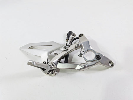 2017 Ducati Panigale 1299 Right Foot Peg & Frame Mount 82414621AA 8291E071AA-Mototech271