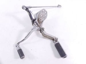 1995 Harley FXSTS Softail Springer Left Footpeg Foot Peg + Shifter Set 33683-90A | Mototech271