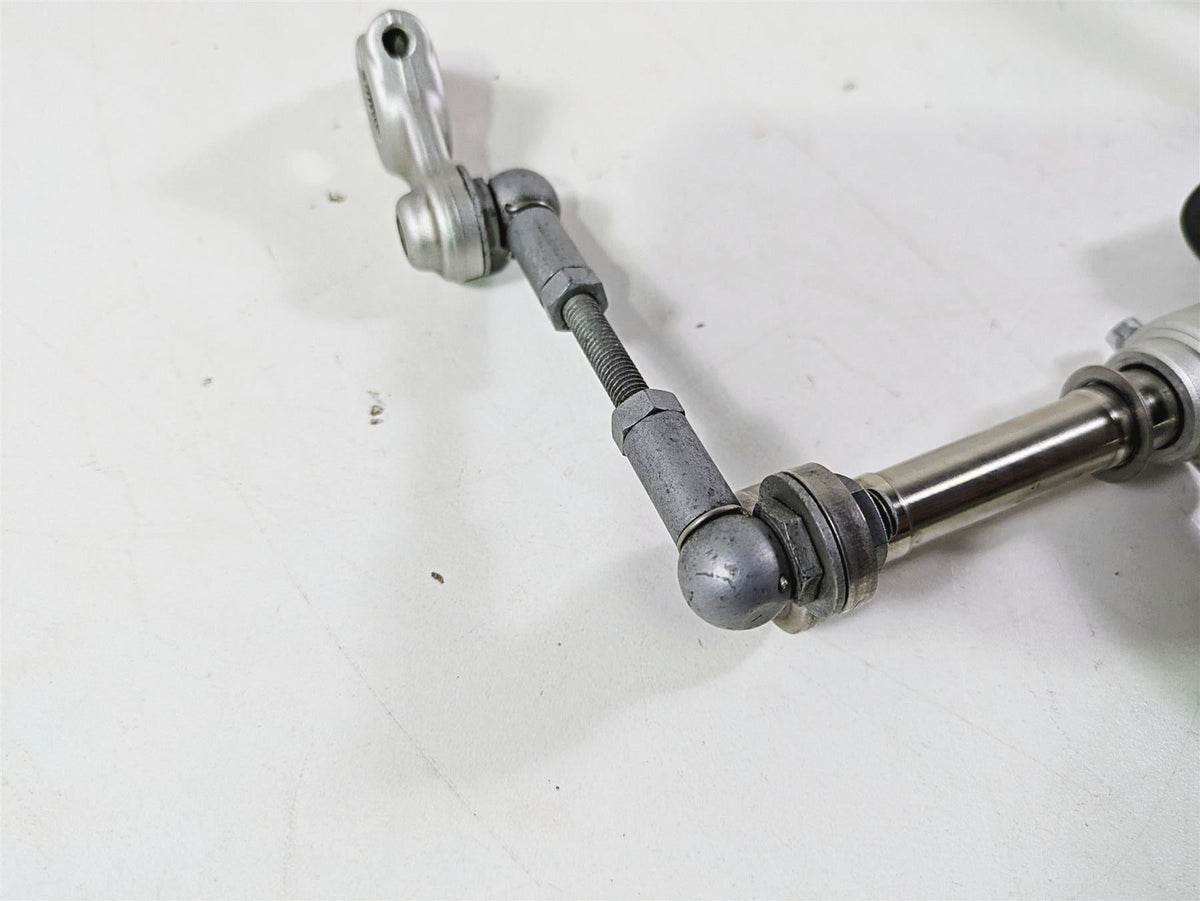 2012 BMW R1200R K27 Left Rider Footpeg & Shifter Set 46717700913 23417671065 {{ shop.shopifyCountryName }} - Mototech271