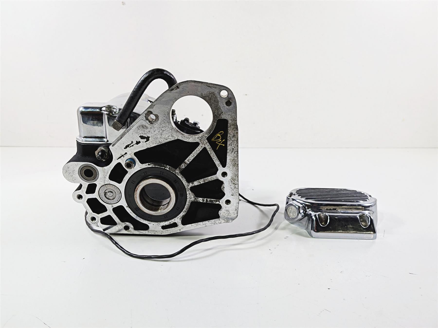 1996 Harley FLSTC Softail Heritage Transmission Gear Housing Cover Set 34732-96 {{ shop.shopifyCountryName }} - Mototech271