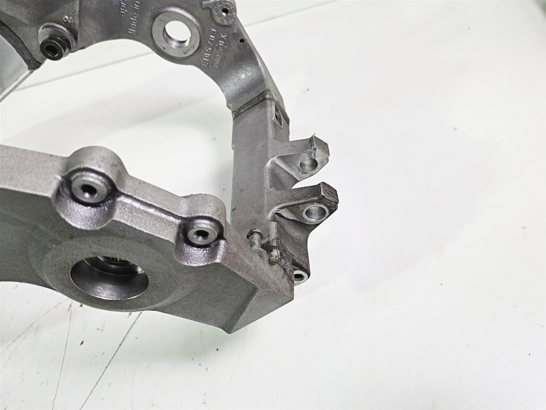 2008 Aprilia RSVR 1000 Factory Straight Main Frame Chassis Silver With Clean Mississippi Title AP8146974 {{ shop.shopifyCountryName }} - Mototech271