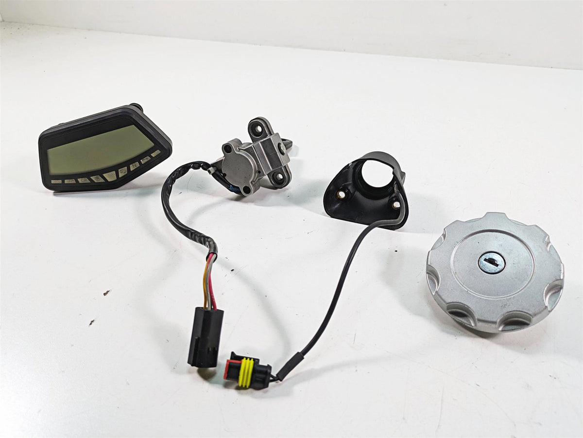 2011 Ducati Hypermotard 1100 Evo SP Speedometer 11K Ignition Switch 40610773B {{ shop.shopifyCountryName }} - Mototech271