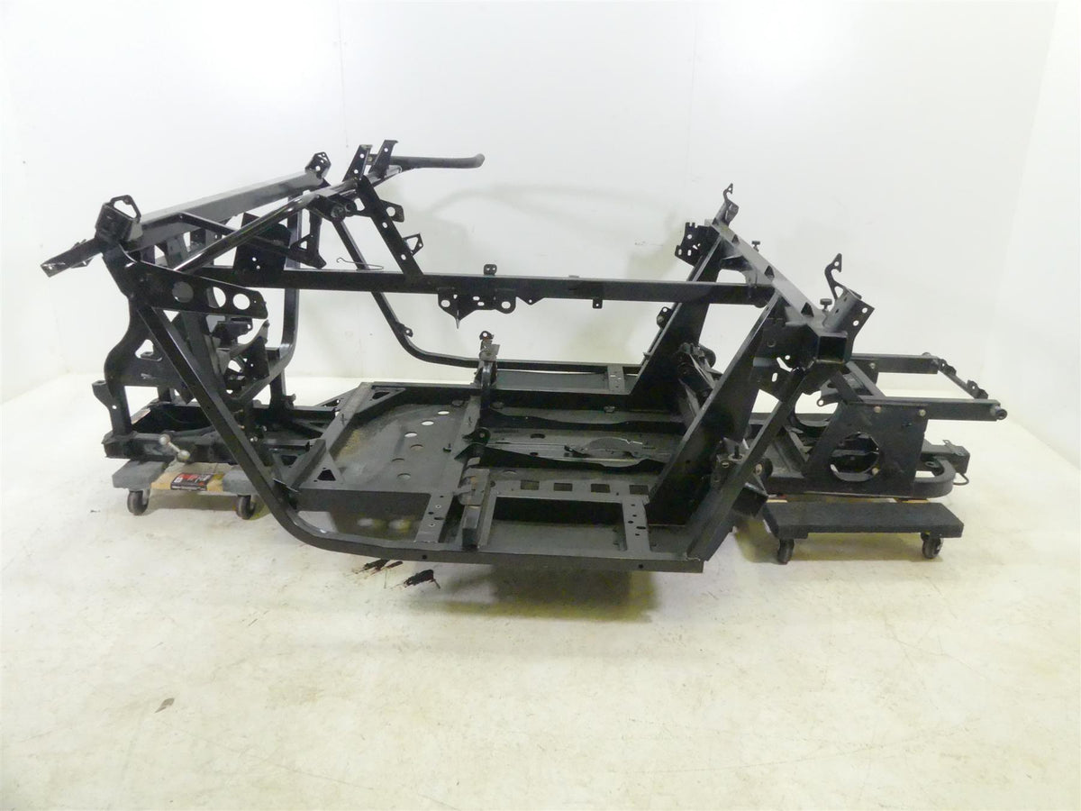 2020 Can-Am Commander 1000R XT Main Frame Chassis -Read Cln Clr Tl 715004811 {{ shop.shopifyCountryName }} - Mototech271