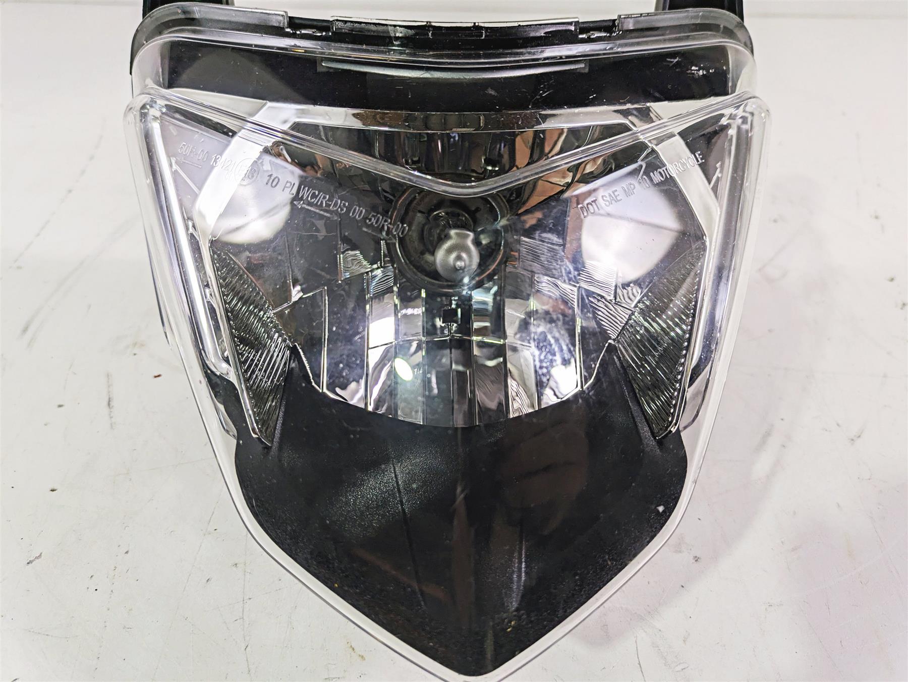 2018 Ducati Hypermotard 939 SP Headlight Head Light Lamp Lens 52010243A {{ shop.shopifyCountryName }} - Mototech271