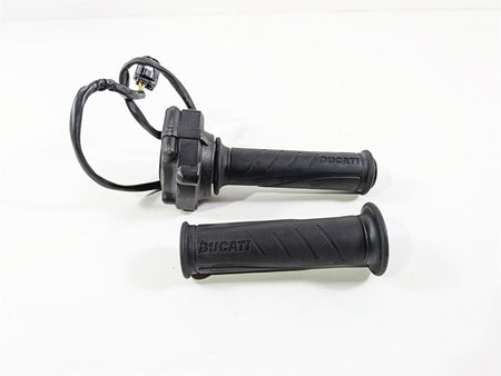 2019 Ducati 959 Panigale Ride Fly By Wire Throttle Set - Read 66020011B {{ shop.shopifyCountryName }} - Mototech271