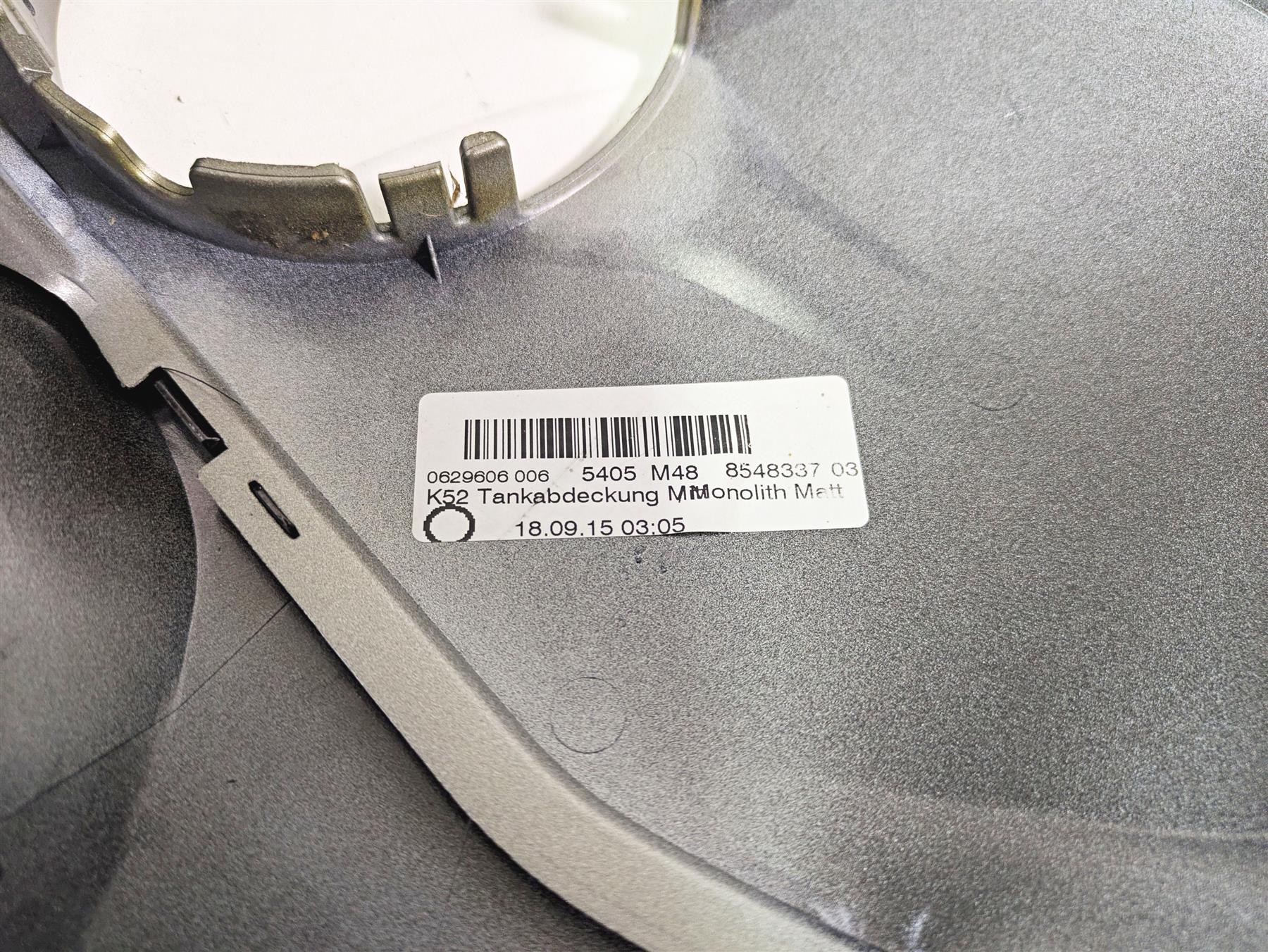 2016 BMW R1200RT K52 Fuel Gas Tank Cover Fairing Set 46638533563 46638533564 {{ shop.shopifyCountryName }} - Mototech271