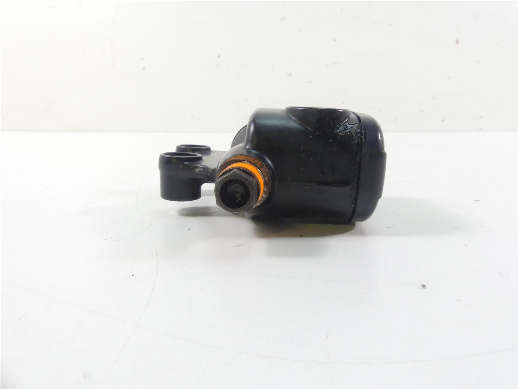 2013 Harley Touring FLHTP Electra Glide Rear Brake Master Cylinder 41700028A {{ shop.shopifyCountryName }} - Mototech271