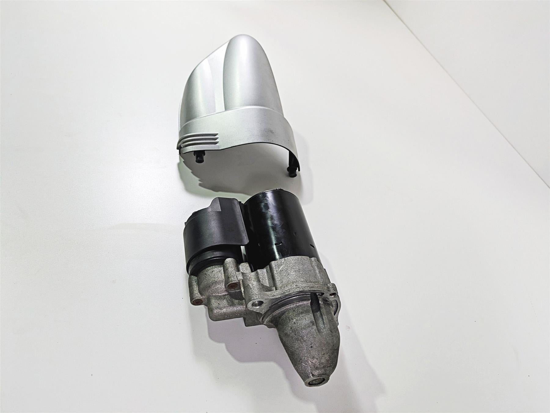 2006 BMW R1200GS K255 Adv Engine Starter Motor & Cover 12417712231 {{ shop.shopifyCountryName }} - Mototech271