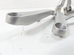 2021 Honda CBR600RR Rear Passenger Pillion Footpeg Foot Peg Set 50750-MFJ-D00 | Mototech271