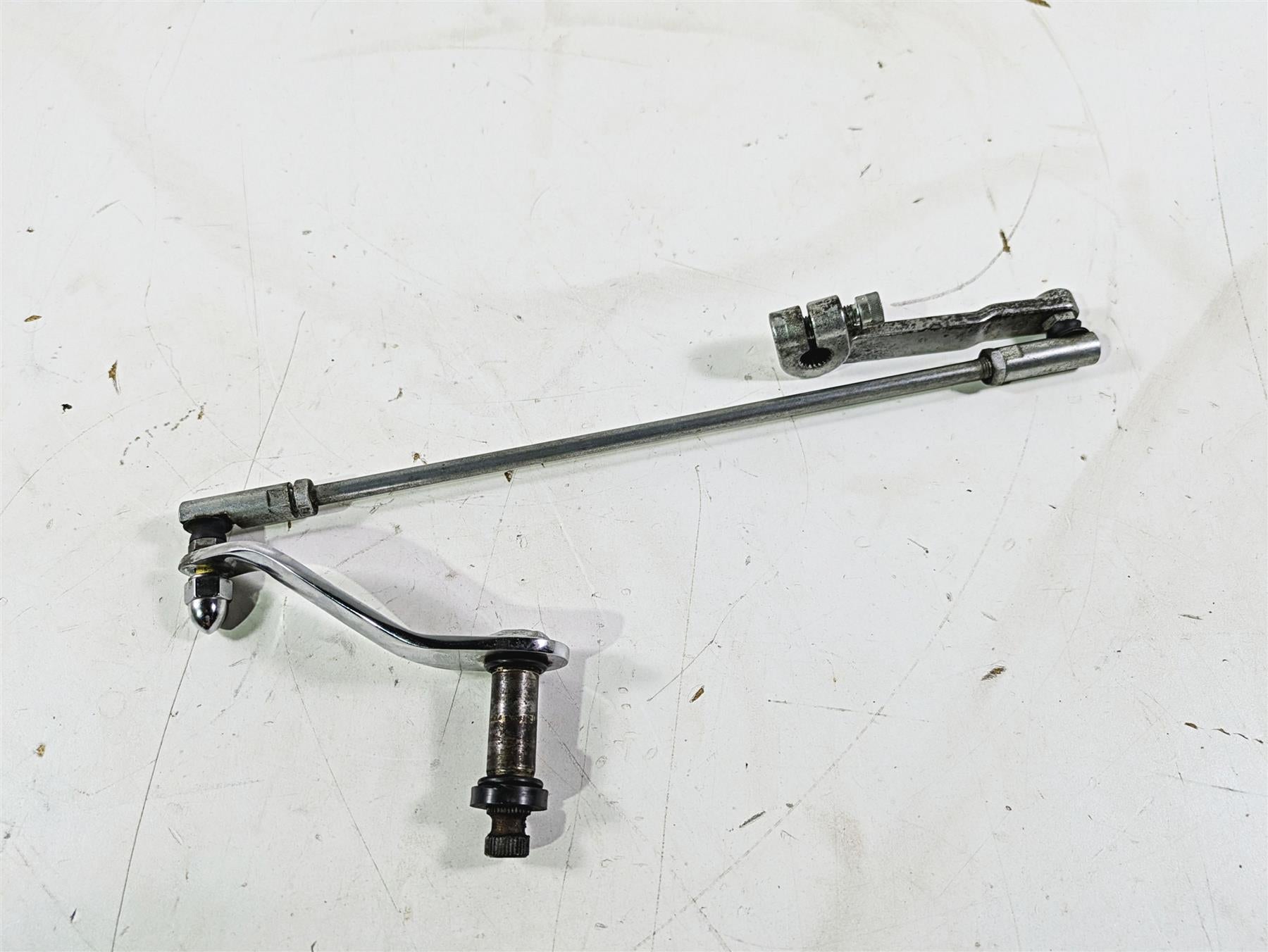 2003 Harley Softail FXSTDI Deuce 100th Gear Shifter Linkage Set 33849-97 {{ shop.shopifyCountryName }} - Mototech271