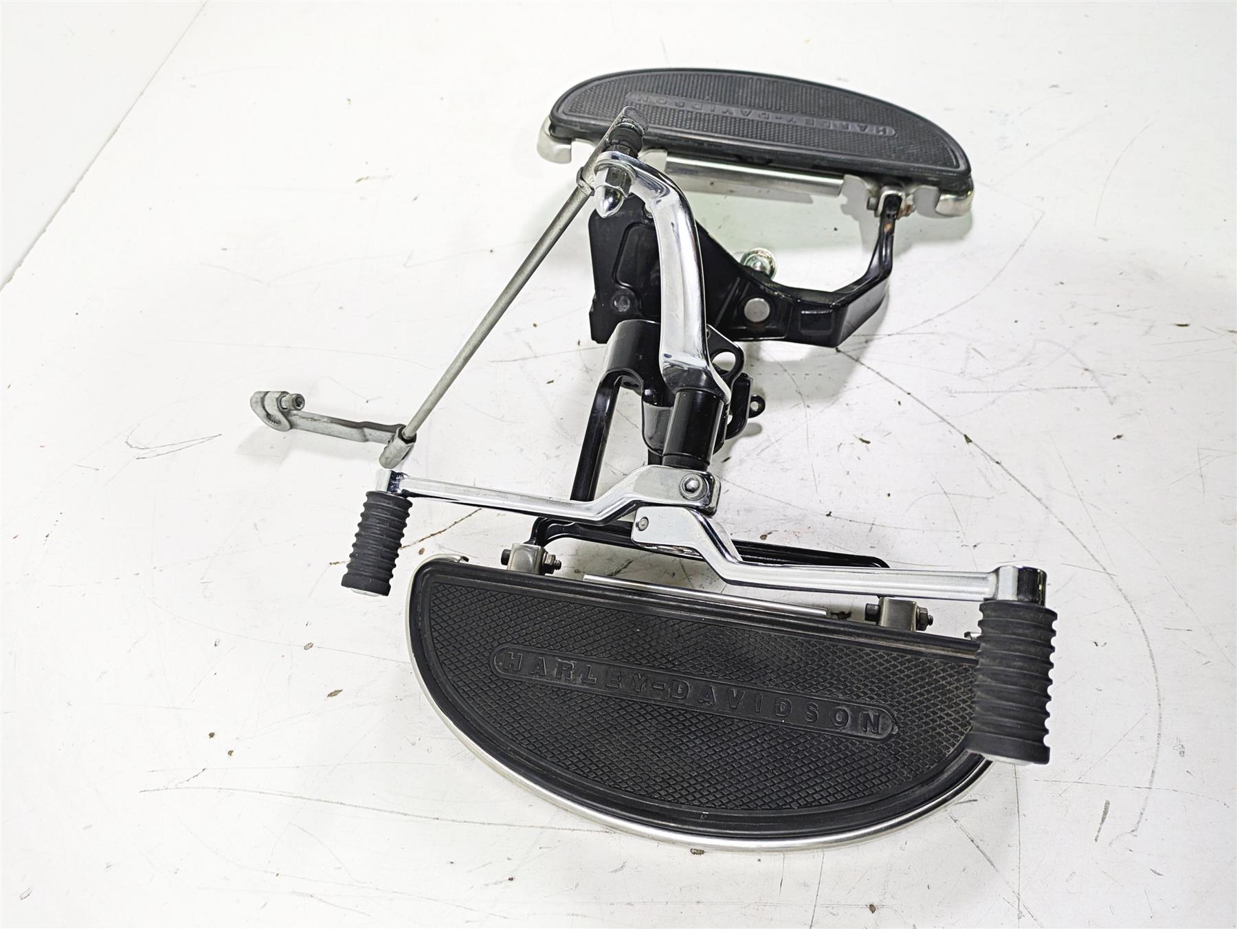 2016 Harley FLSTC Softail Heritage Left Right Front Floor Board Set 33630-07A {{ shop.shopifyCountryName }} - Mototech271