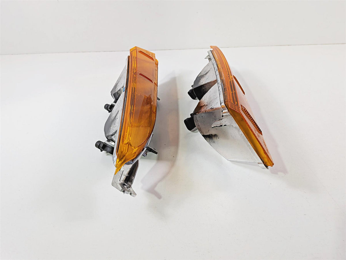 2013 Victory Vision Tour Front Blinker Turn Signal Set -Read 2410974 2410973 {{ shop.shopifyCountryName }} - Mototech271