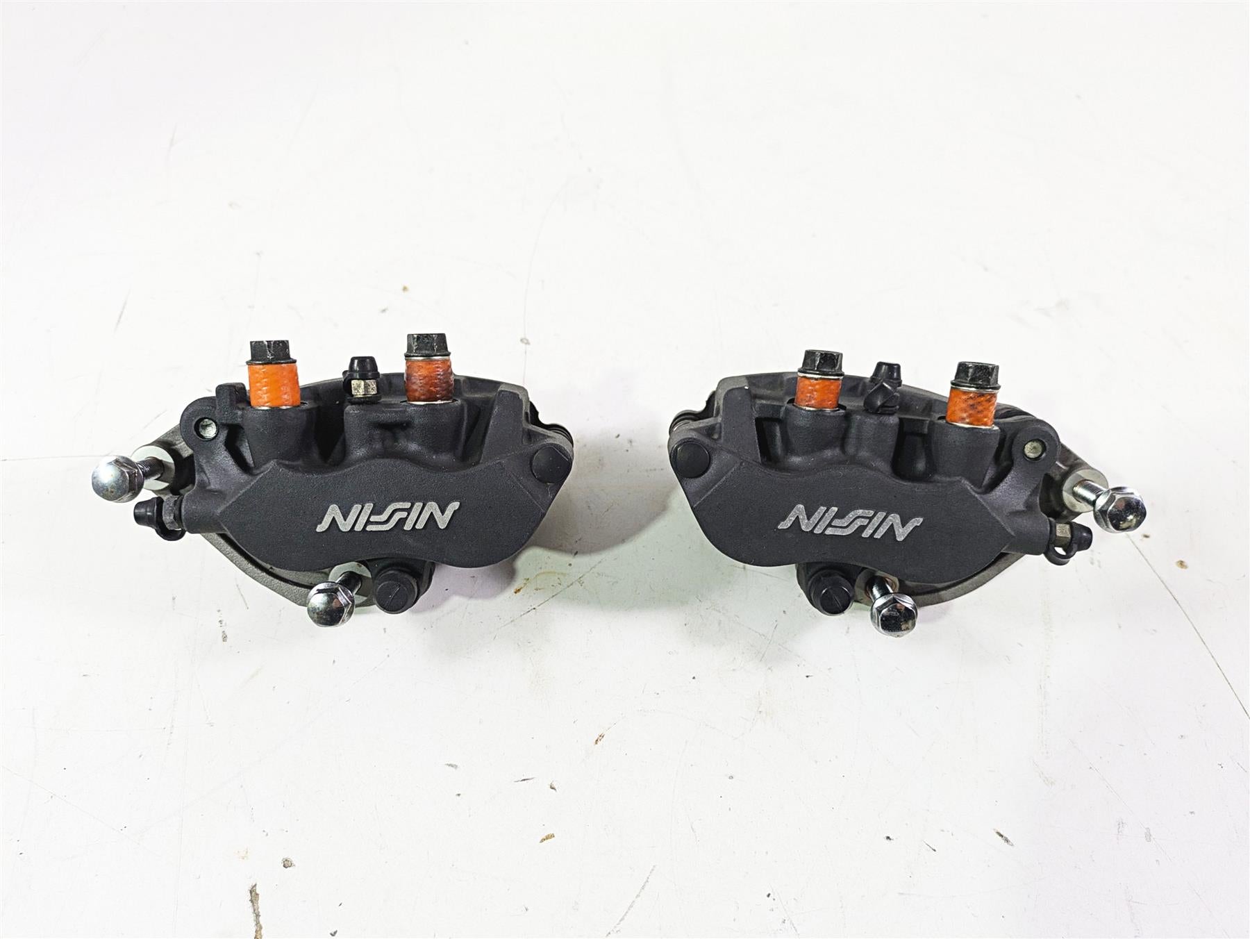 2002 Honda V-Twin VTX1800 C Nissin Front Brake Caliper Set 45150-MCH-006 {{ shop.shopifyCountryName }} - Mototech271