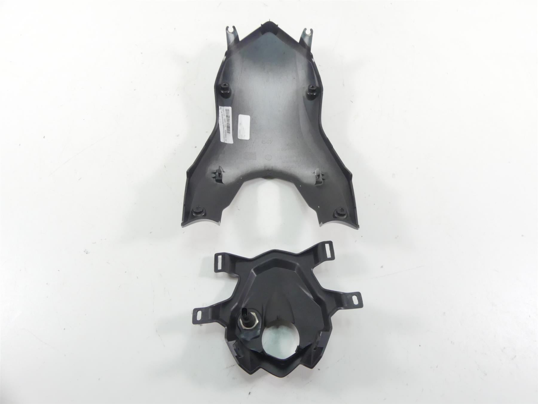 2017 BMW F800GS K72 Upper Center Tank Cover Fairing Set 46638554365 {{ shop.shopifyCountryName }} - Mototech271