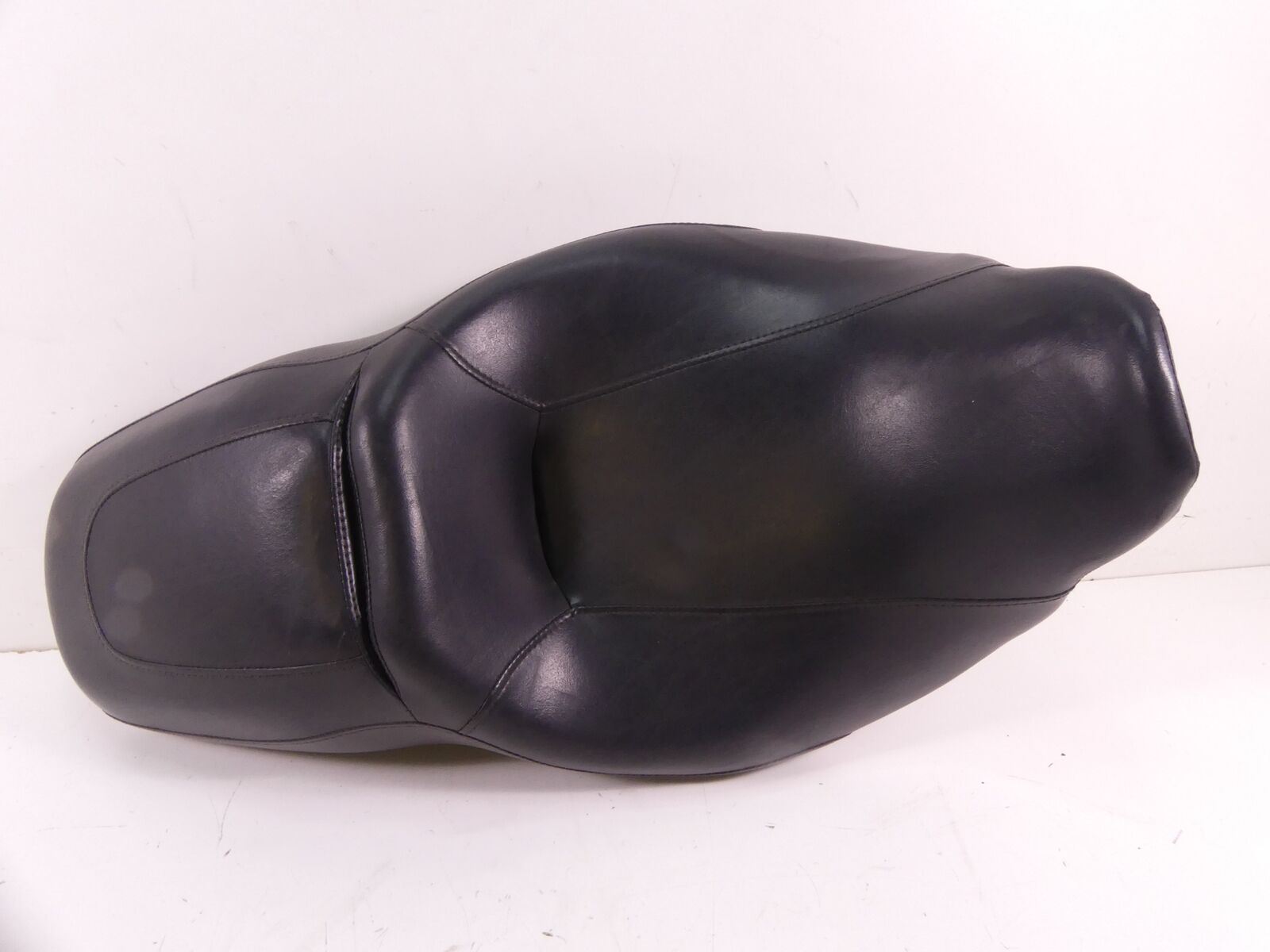 2013 Harley Touring FLTRU Road Glide Seat Rider Driver Saddle Low 52164-10 {{ shop.shopifyCountryName }} - Mototech271