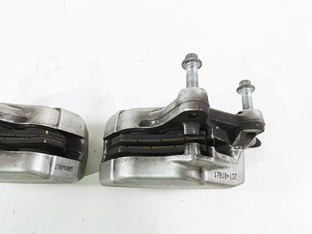 2017 Harley Touring FLHTKSE CVO E-Glide Front Brake Caliper Set 42938-08 {{ shop.shopifyCountryName }} - Mototech271