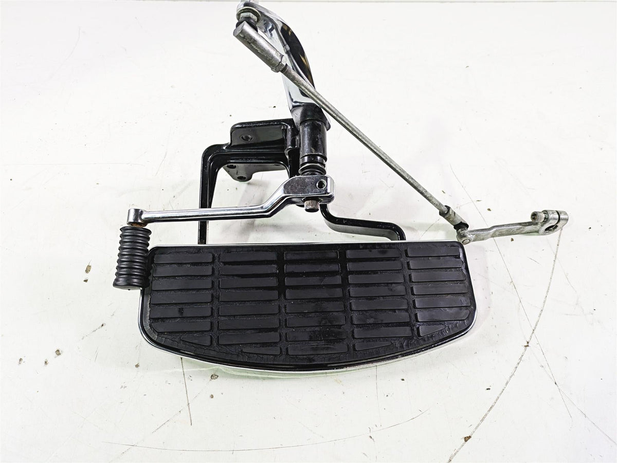 2005 Harley Softail FLSTSCI Heritage Springer Left Floorboard + Shifter 33630-00 {{ shop.shopifyCountryName }} - Mototech271