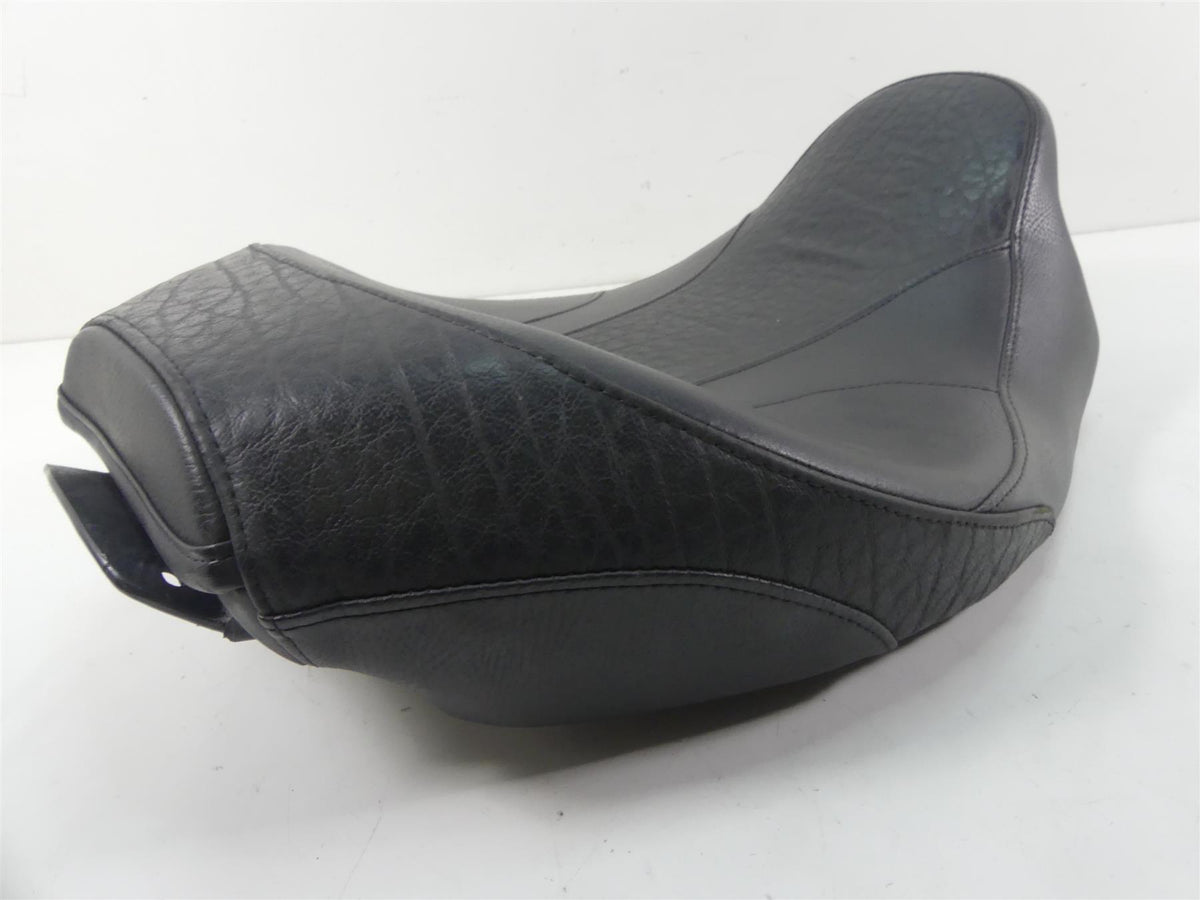 2010 Harley Touring FLHX Street Glide Elephant Skin Solo CVO Seat 52000052 {{ shop.shopifyCountryName }} - Mototech271