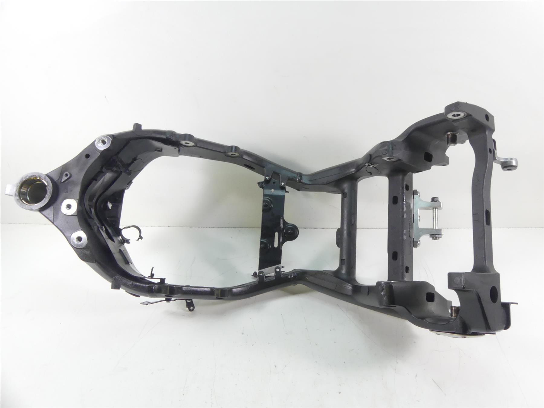 2013 Yamaha VMX17 V-Max 1700 Straight Main Frame - Clean Title - 2S3-21110-00-00 {{ shop.shopifyCountryName }} - Mototech271