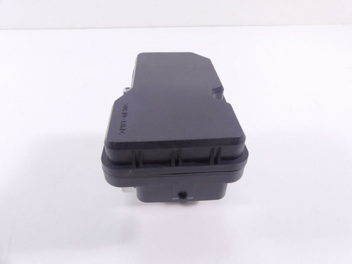 2019 Yamaha VMX17 V-Max 1700 Advics Abs Brake Pump Module 2S3-85930-10-00 {{ shop.shopifyCountryName }} - Mototech271