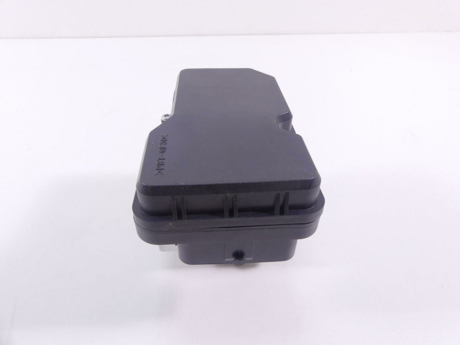2019 Yamaha VMX17 V-Max 1700 Advics Abs Brake Pump Module 2S3-85930-10-00 {{ shop.shopifyCountryName }} - Mototech271