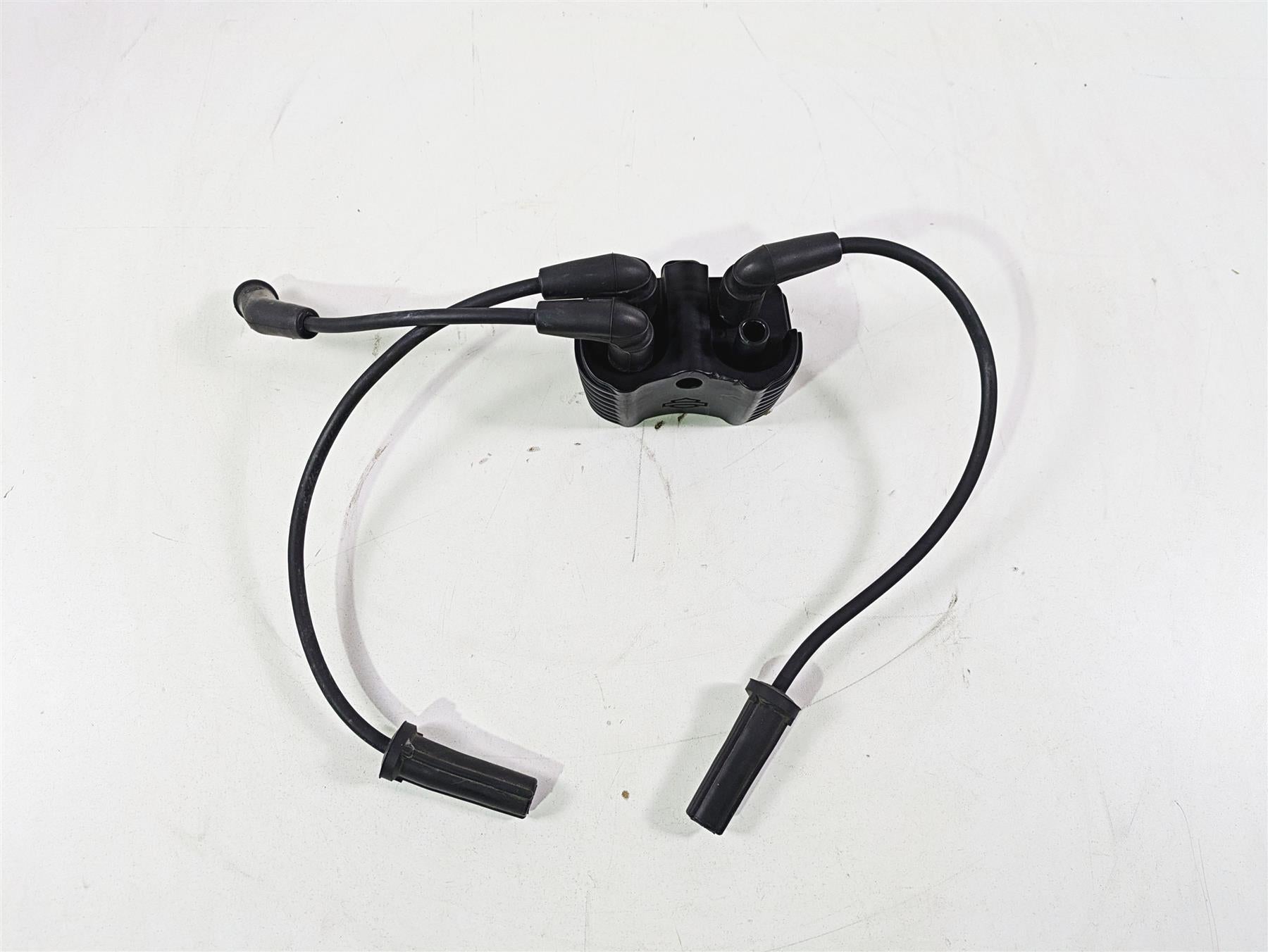 2020 Harley Softail FXST Standard Ignition Coil Wires Plugs - Read 31600067 {{ shop.shopifyCountryName }} - Mototech271
